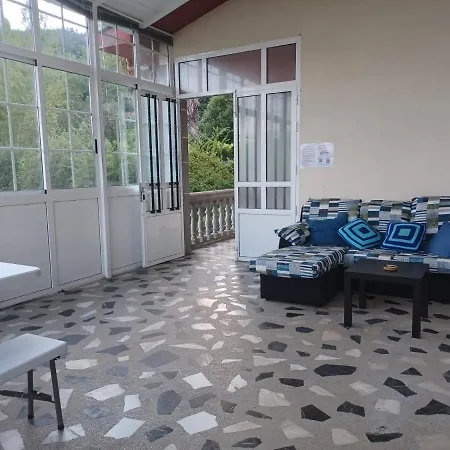 Caserio Felix Apartmán