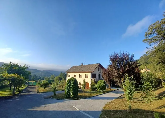 Caserio Felix 公寓